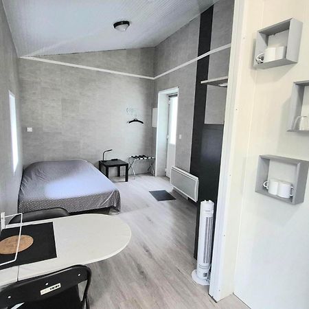 Studio Des Lacs - 2 Pers - Centre-Ville Brassac-les-Mines Ngoại thất bức ảnh